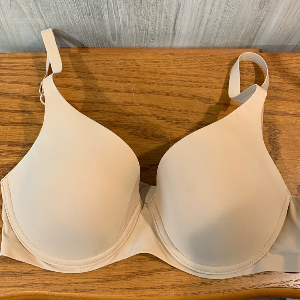 NWOT Le Mystere Bra 30D